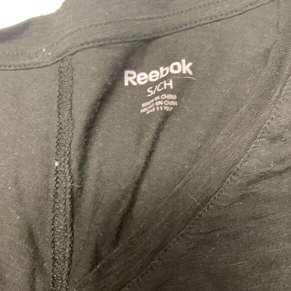 Rebook black and pink short sleeve workout top - Picture 2 of 2